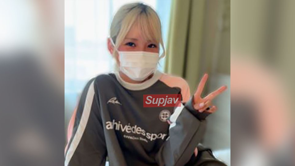 FC2PPV 4705682 Until The 17th [Pa] Pure Lover Erotic With Blonde Gal From Local Sports Club♡ Creampie In Thick Pubic Hair Pussy Is The Best♡