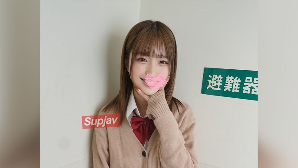 FC2PPV 4803293 [Urgent Sale Until 12/1] [¥2200 → ¥1680] A Carefree, Gorgeous Gal Says, 