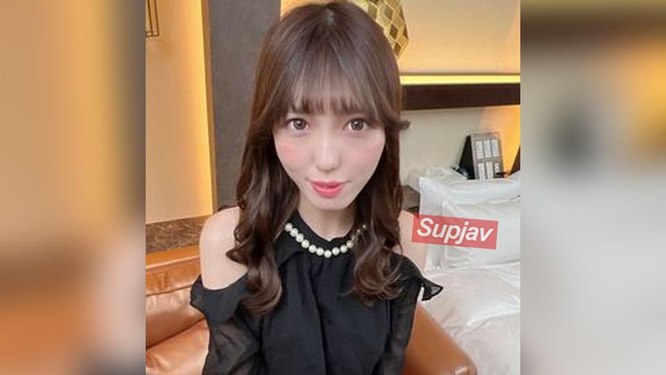 FC2PPV 4901891 [Beautiful Woman Currently Working At Olly●pa] A Fair-skinned, Slender Esthetician With An Amazing Figure! 